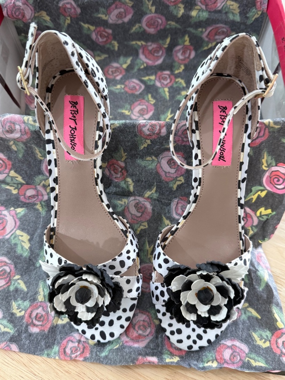 Betsey Johnson Mea Dalmation Dalmatian Print Heels NIB Size 7